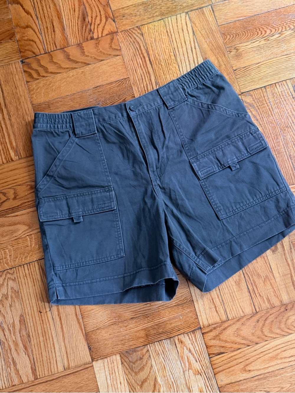 Y2K Vintage Men's Cargo Shorts 5” Inseam - Charcoal